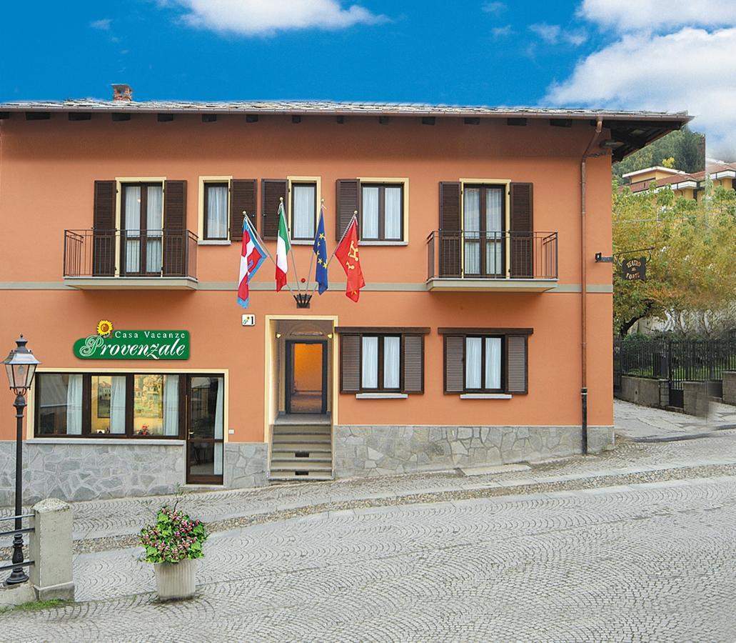 Casa Vacanze Provenzale Torre Pellice Bagian luar foto